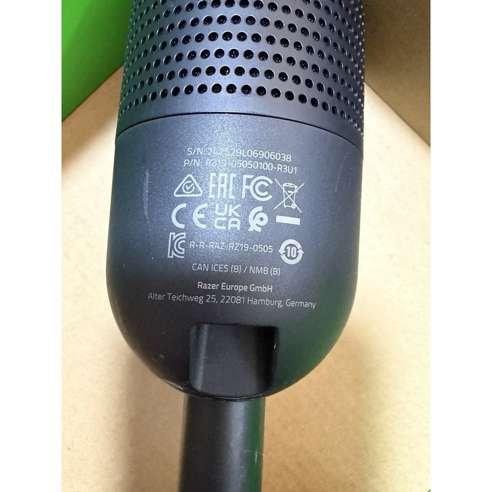 Razer Seiren V3 Mini USB Condenser Microphone Black Tap-To-Mute w/ Box